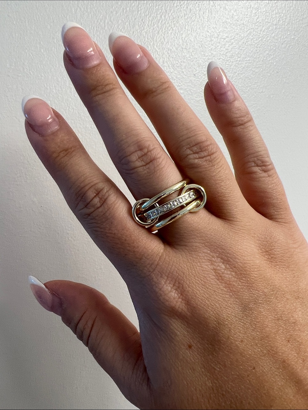 Elegant Gold-Tone Chain Link Ring with Clear Crystals - Women's Jewelry